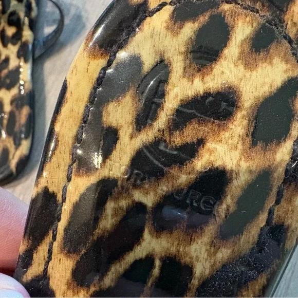 Tory Burch Animal Print Sandals - Picture 5 of 7